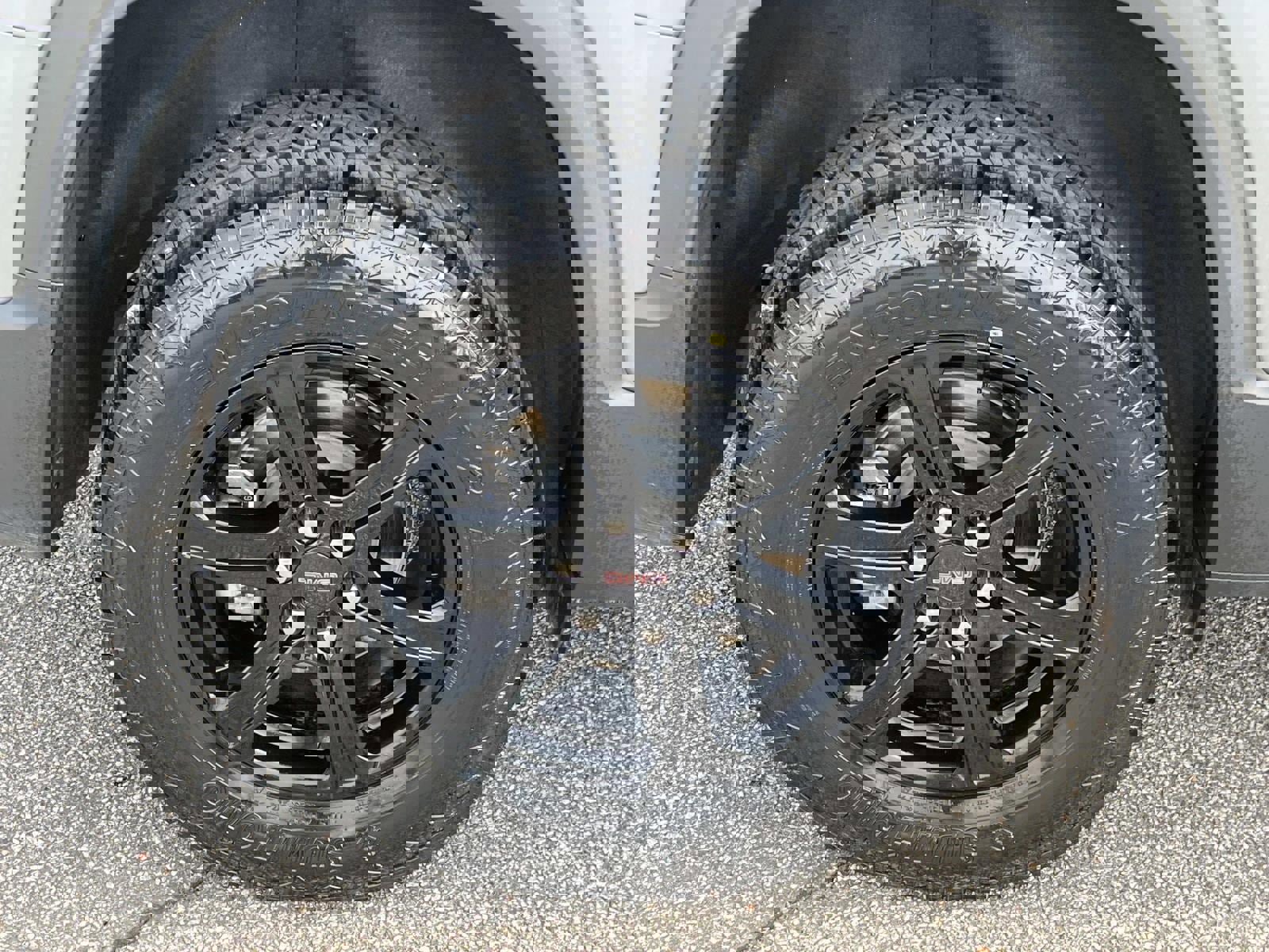 Used 2023 GMC Acadia AT4 w/ Trailering Package image 17