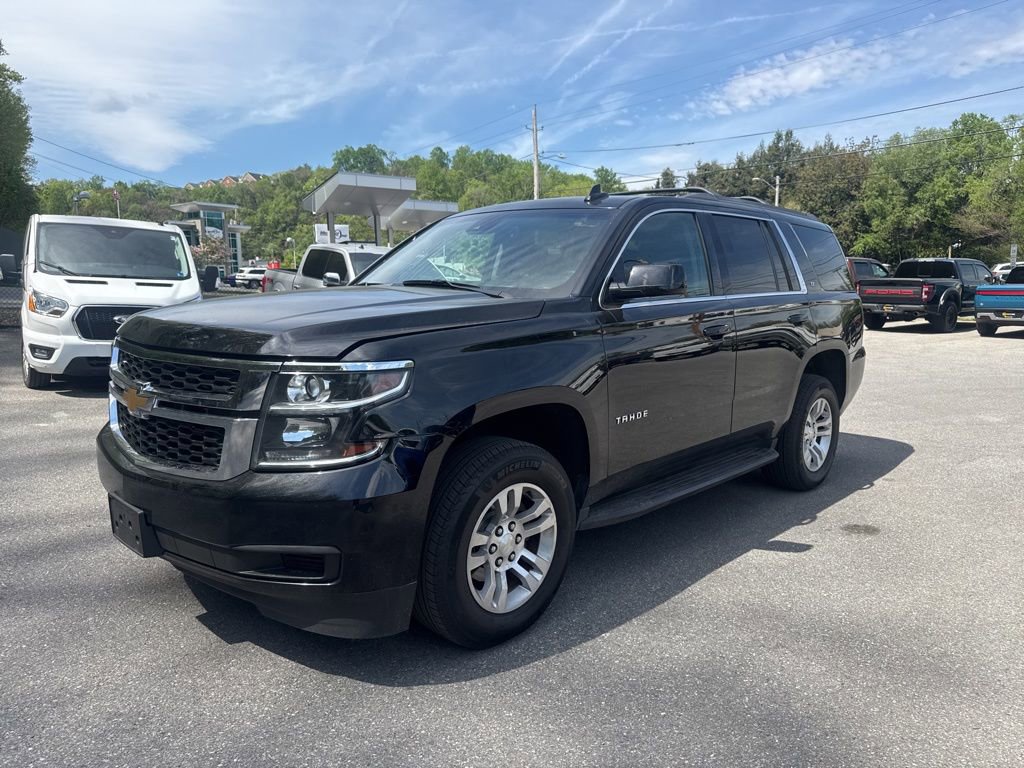 Used 2017 Chevrolet Tahoe LT image 3