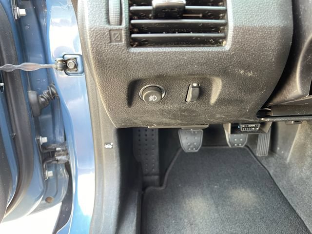 Used 2007 Saturn Sky RWD image 27