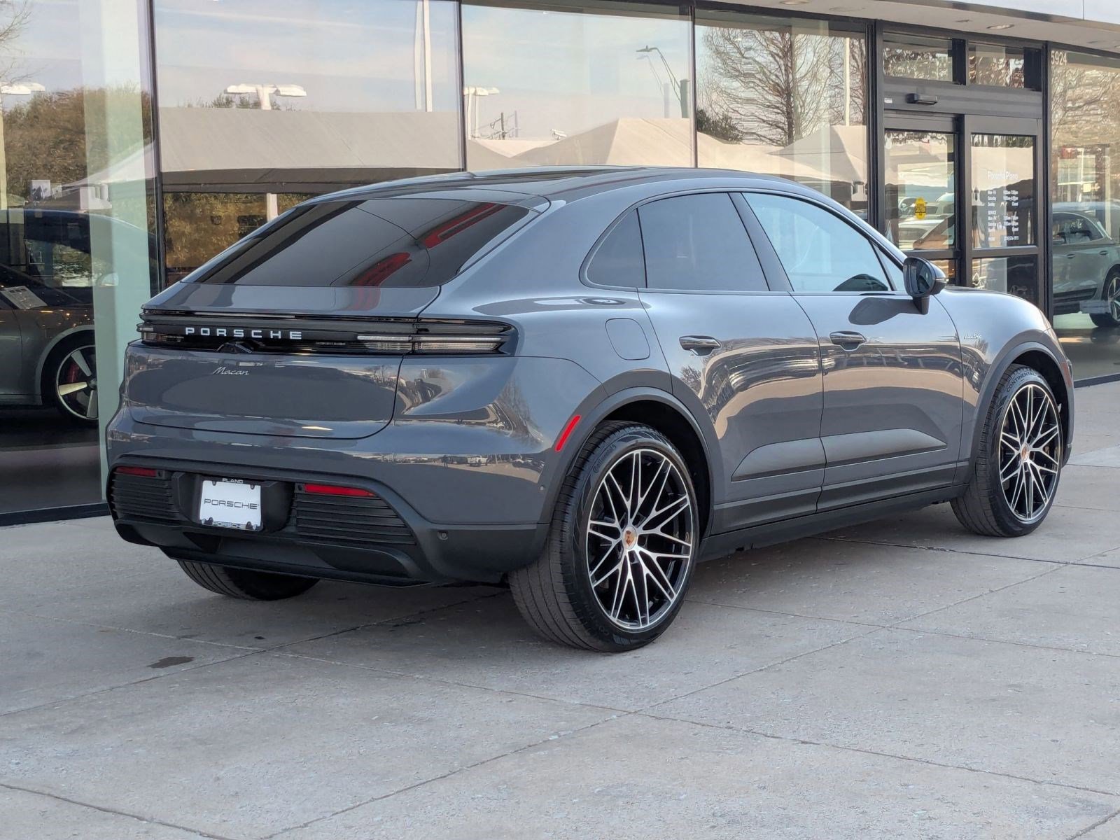 New 2026 Porsche Macan Electric RWD image 9
