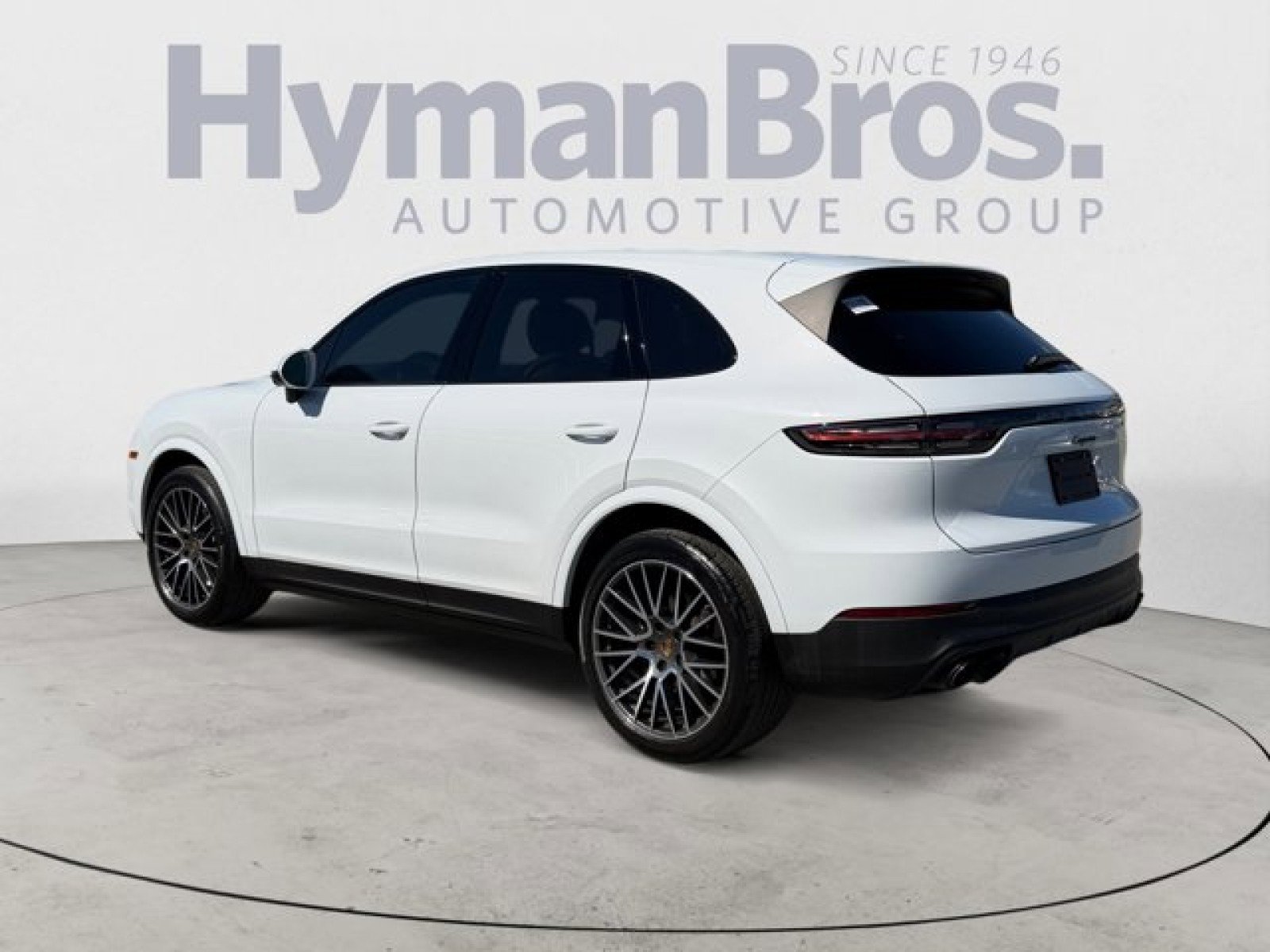 Used 2022 Porsche Cayenne Platinum Edition AWD/4WD image 5
