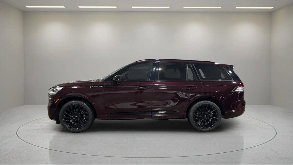 Certified 2023 Lincoln Aviator Reserve w/ Equipment Group 201A image 17