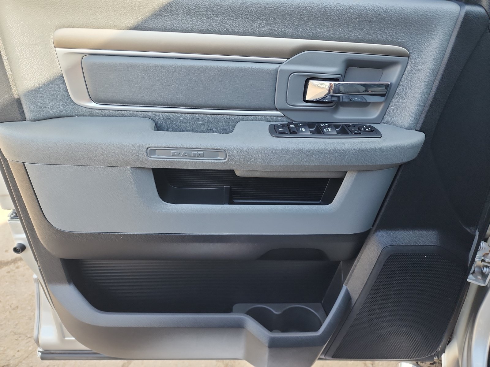 Used 2014 RAM 2500 Big Horn AWD/4WD image 14