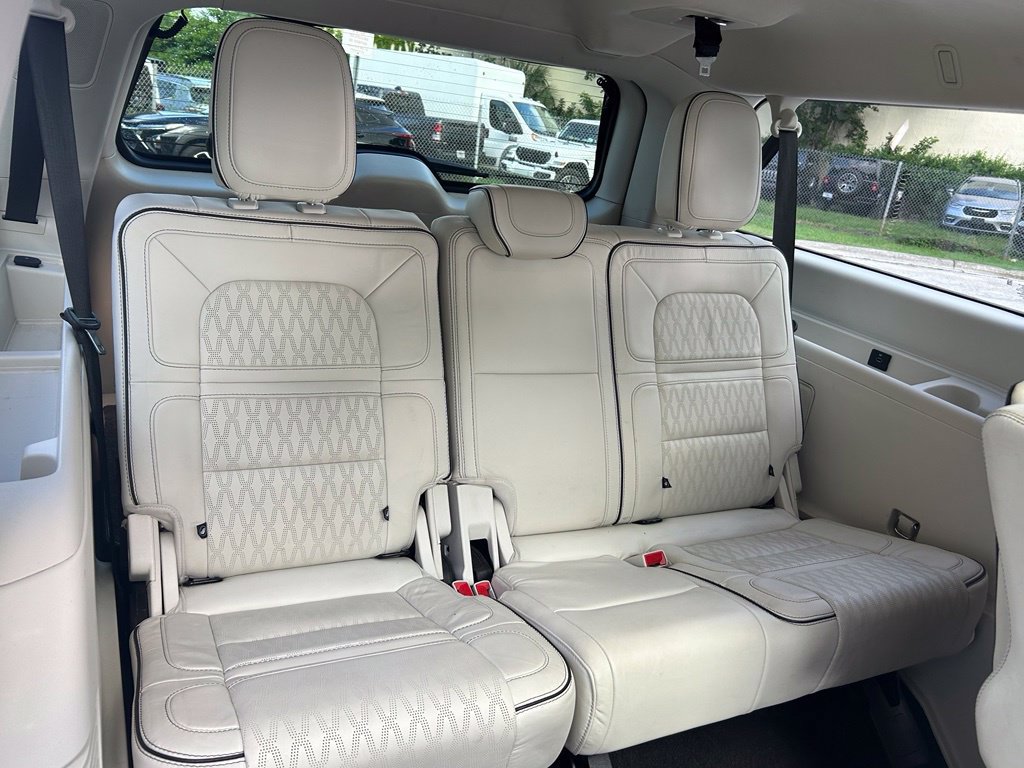 Used 2022 Lincoln Navigator L Black Label AWD/4WD image 44