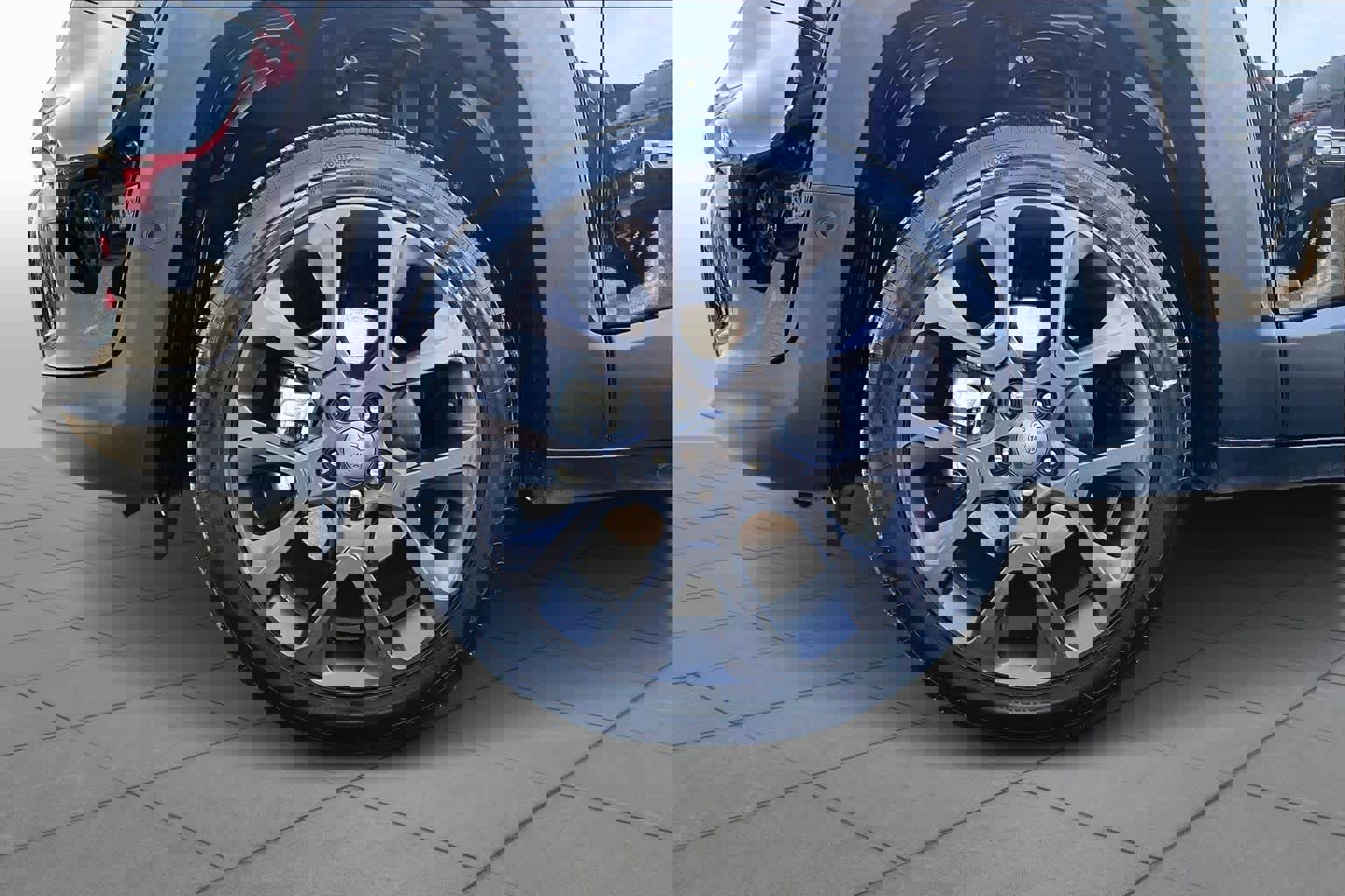 Used 2023 Jeep Renegade Limited w/ Sun/Sound Group image 11