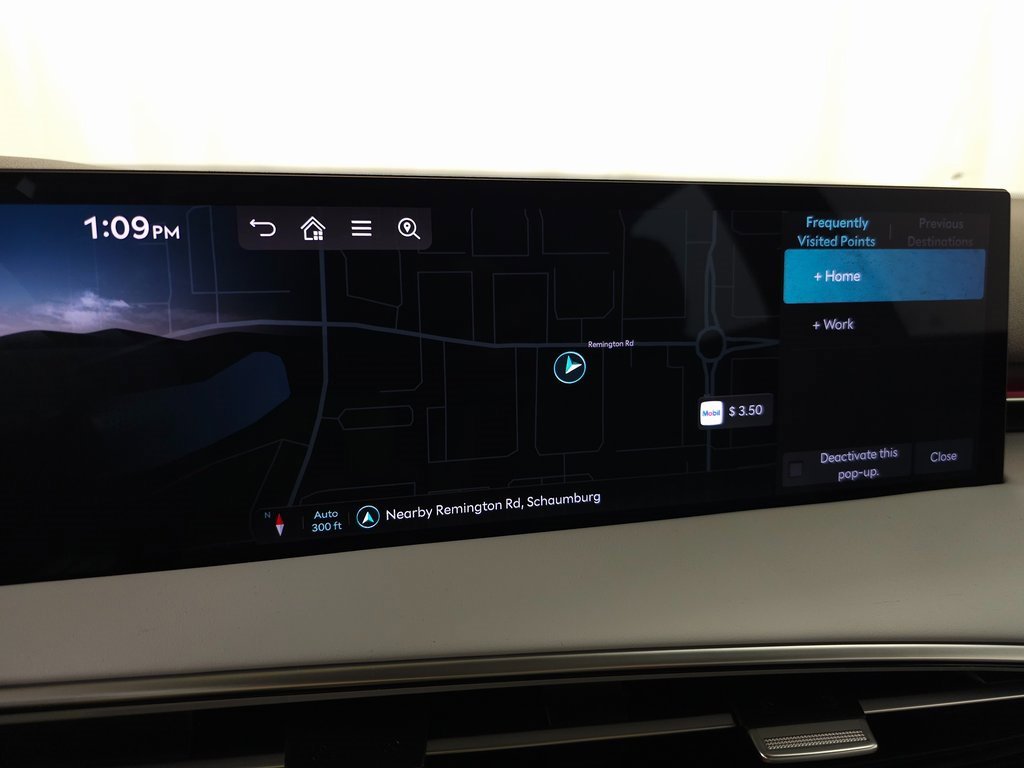 Used 2026 Genesis GV70 2.5T Advanced image 18