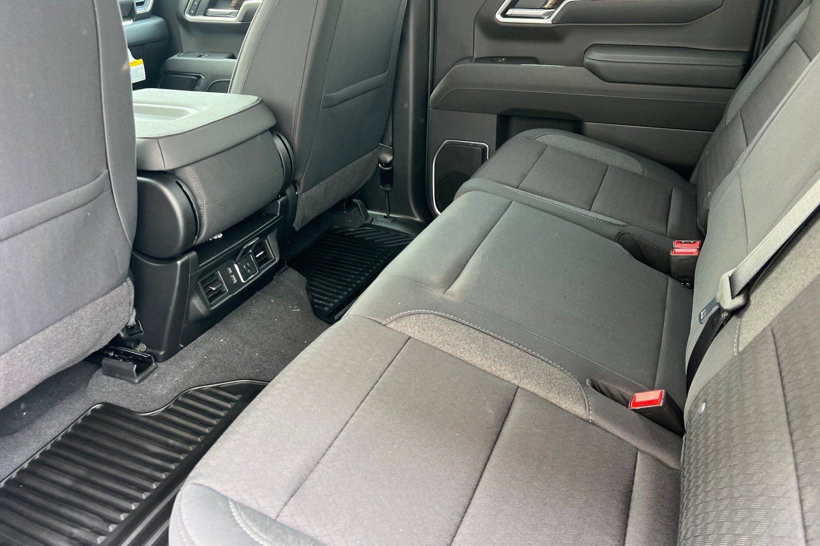New 2026 Chevrolet Silverado 1500 LT AWD/4WD image 9