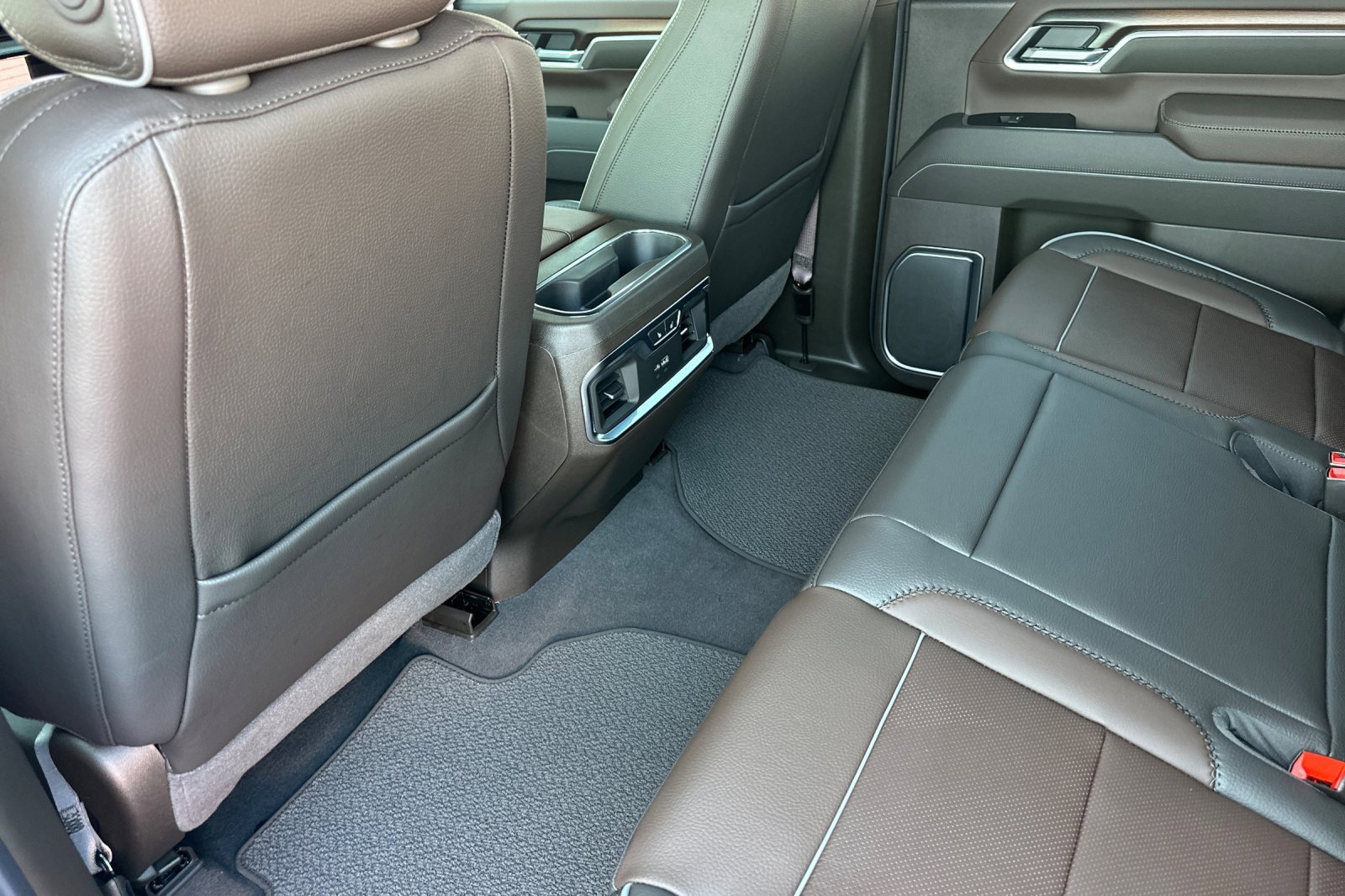 New 2026 GMC Sierra 2500 Denali w/ Denali Reserve Package image 10