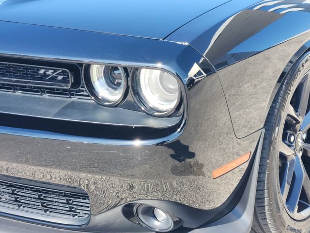 Used 2019 Dodge Challenger R/T w/ Blacktop Package RWD image 7