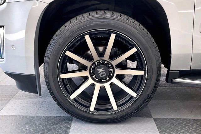 Used 2019 Cadillac Escalade ESV Luxury AWD/4WD image 7