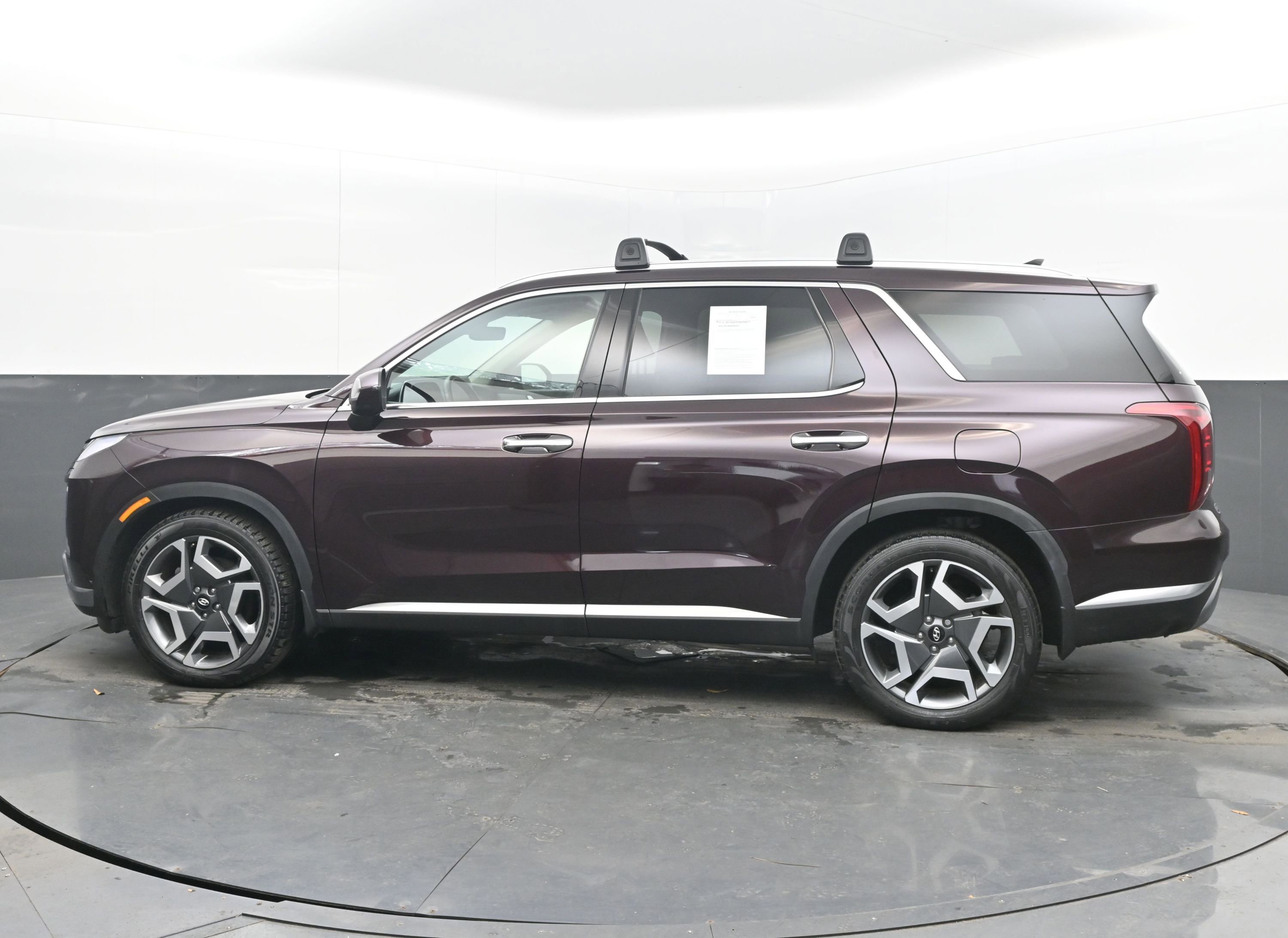 Used 2024 Hyundai Palisade Limited image 7