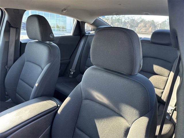 Used 2023 Chevrolet Malibu LS image 14