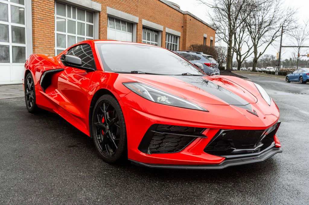 Used 2022 Chevrolet Corvette Stingray Preferred Cpe w/ Battery Protection Package image 8