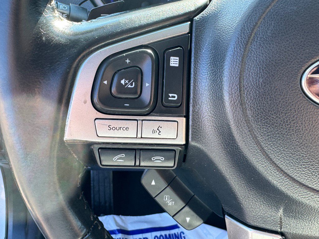 Used 2016 Subaru Legacy 2.5i Premium AWD/4WD image 22