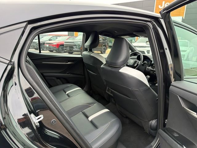 Used 2025 Toyota Camry SE FWD image 26