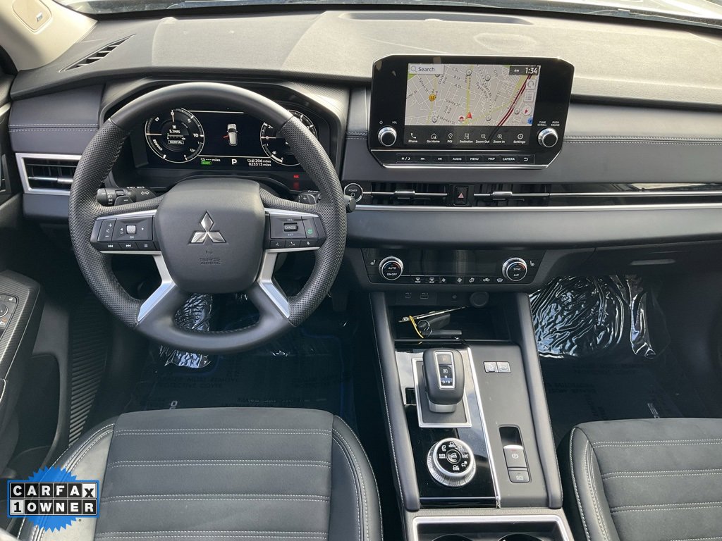 Used 2023 Mitsubishi Outlander SE image 41