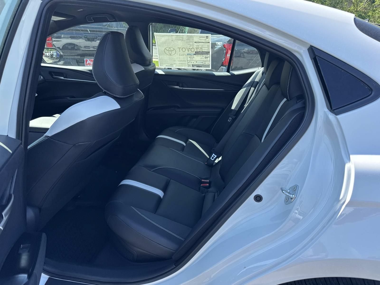 New 2026 Toyota Camry SE w/ Convenience Package AWD/4WD image 9