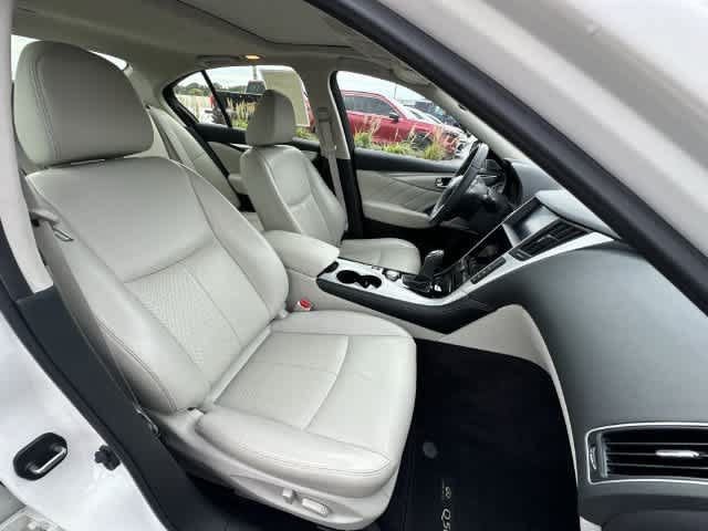 Used 2023 INFINITI Q50 Luxe w/ Cargo Package AWD/4WD image 22