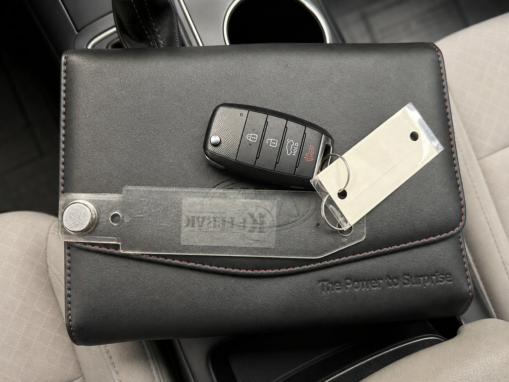 Used 2019 Kia Sorento AWD image 9