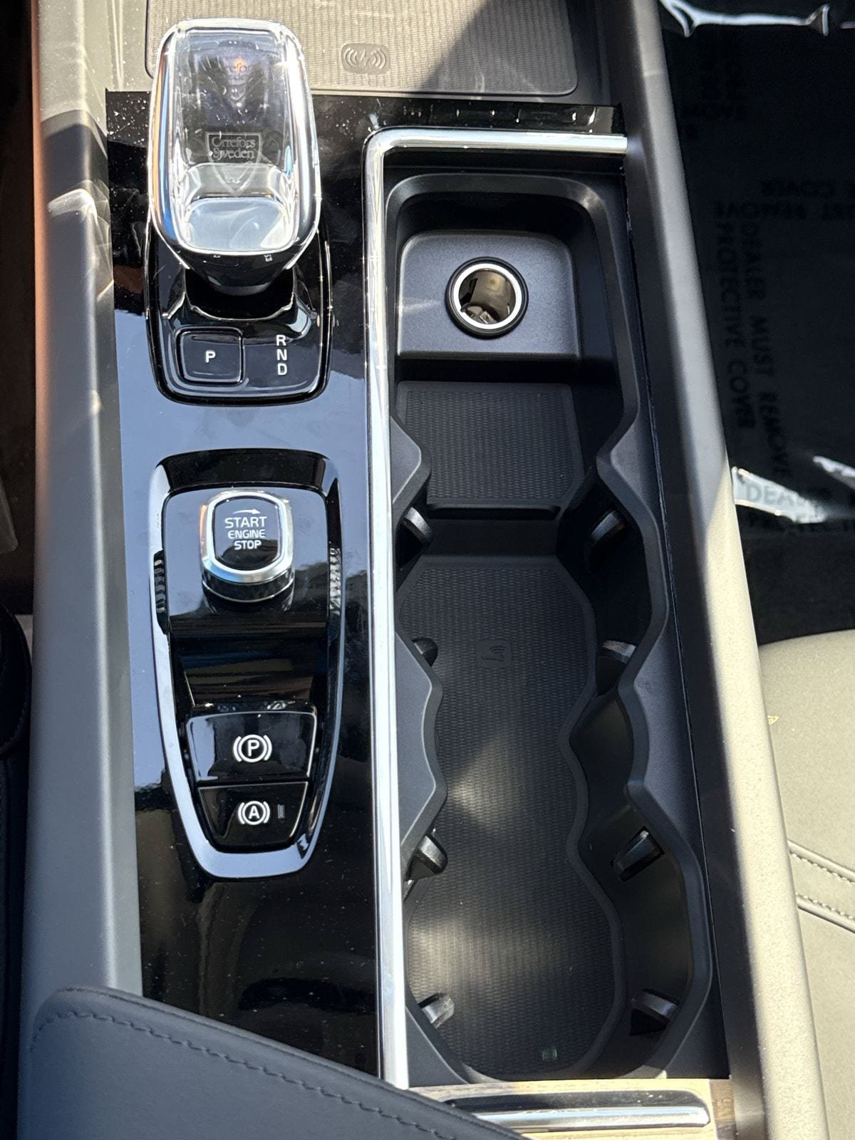 New 2026 Volvo XC60 B5 Core w/ Climate Package AWD/4WD image 28