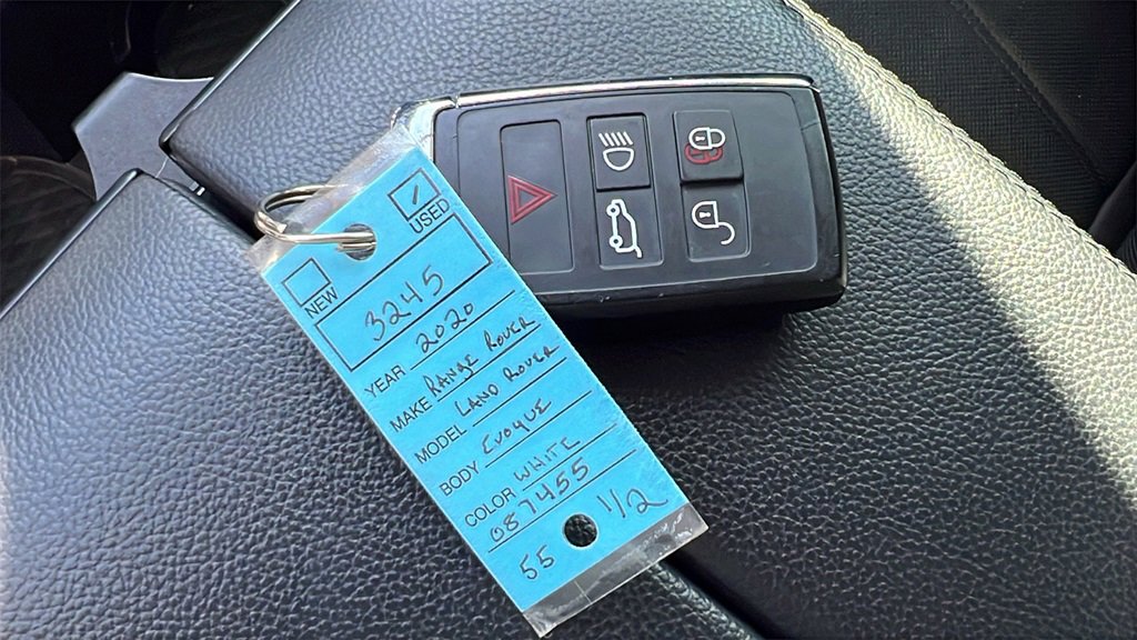 Used 2020 Land Rover Range Rover Evoque SE image 38