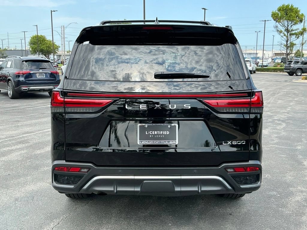 Certified 2024 Lexus LX 600 F Sport AWD/4WD image 4