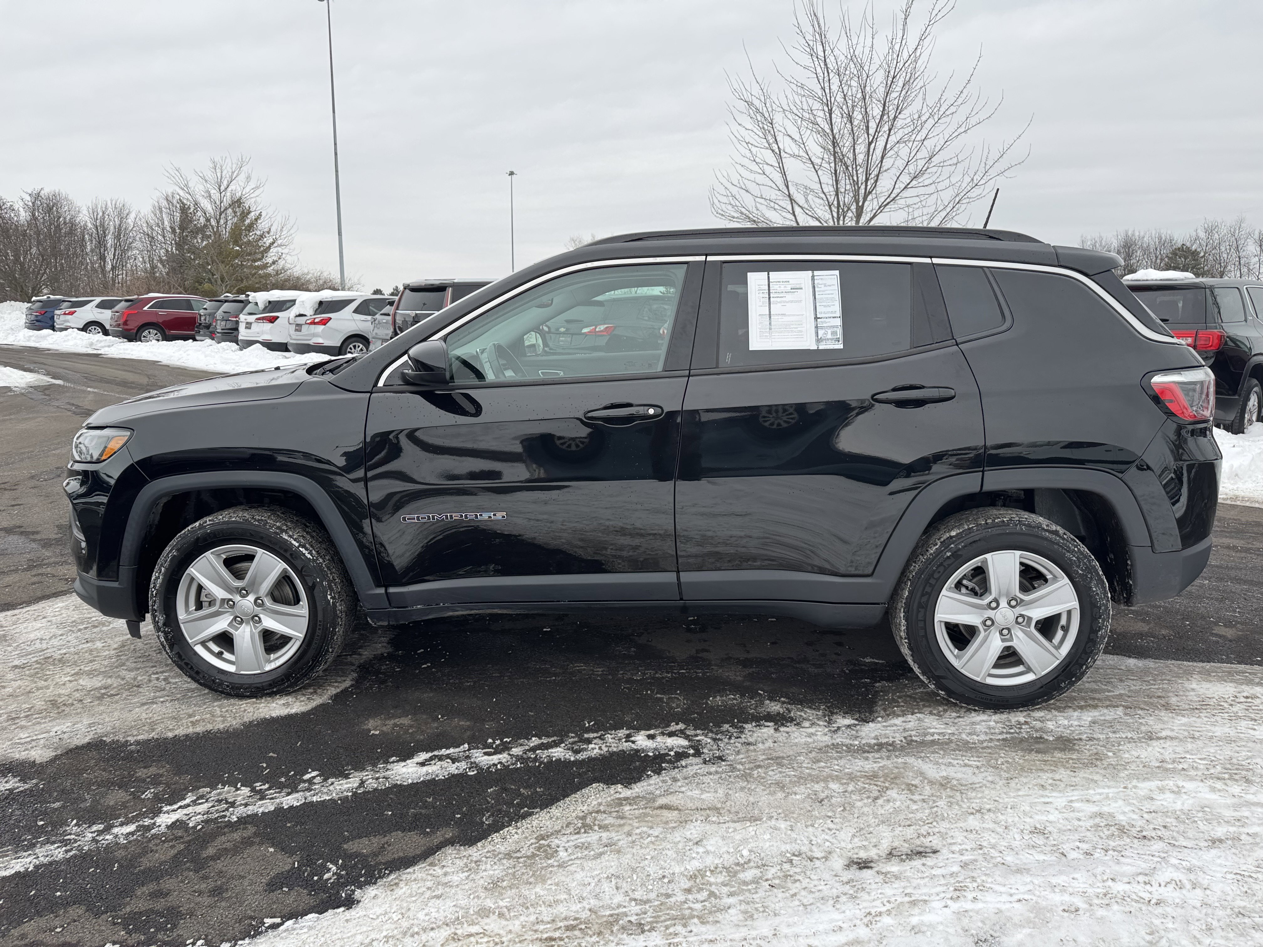 Used 2022 Jeep Compass Latitude w/ Convenience Group image 14