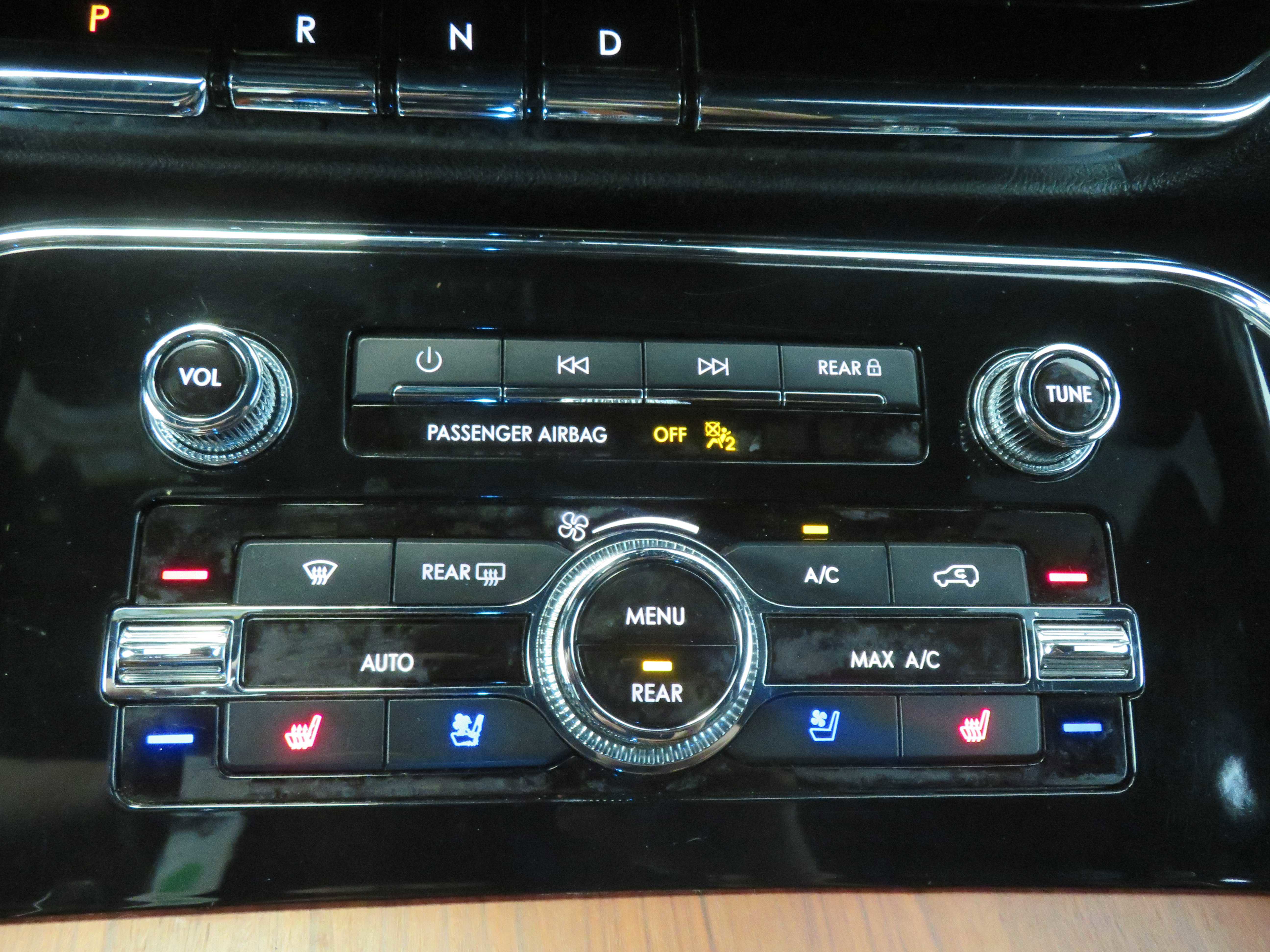 Used 2020 Lincoln Navigator L Reserve image 40