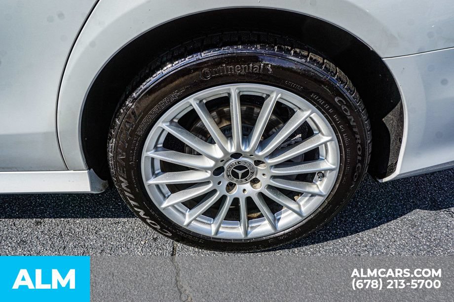 Used 2023 Mercedes-Benz E 350 Sedan image 16