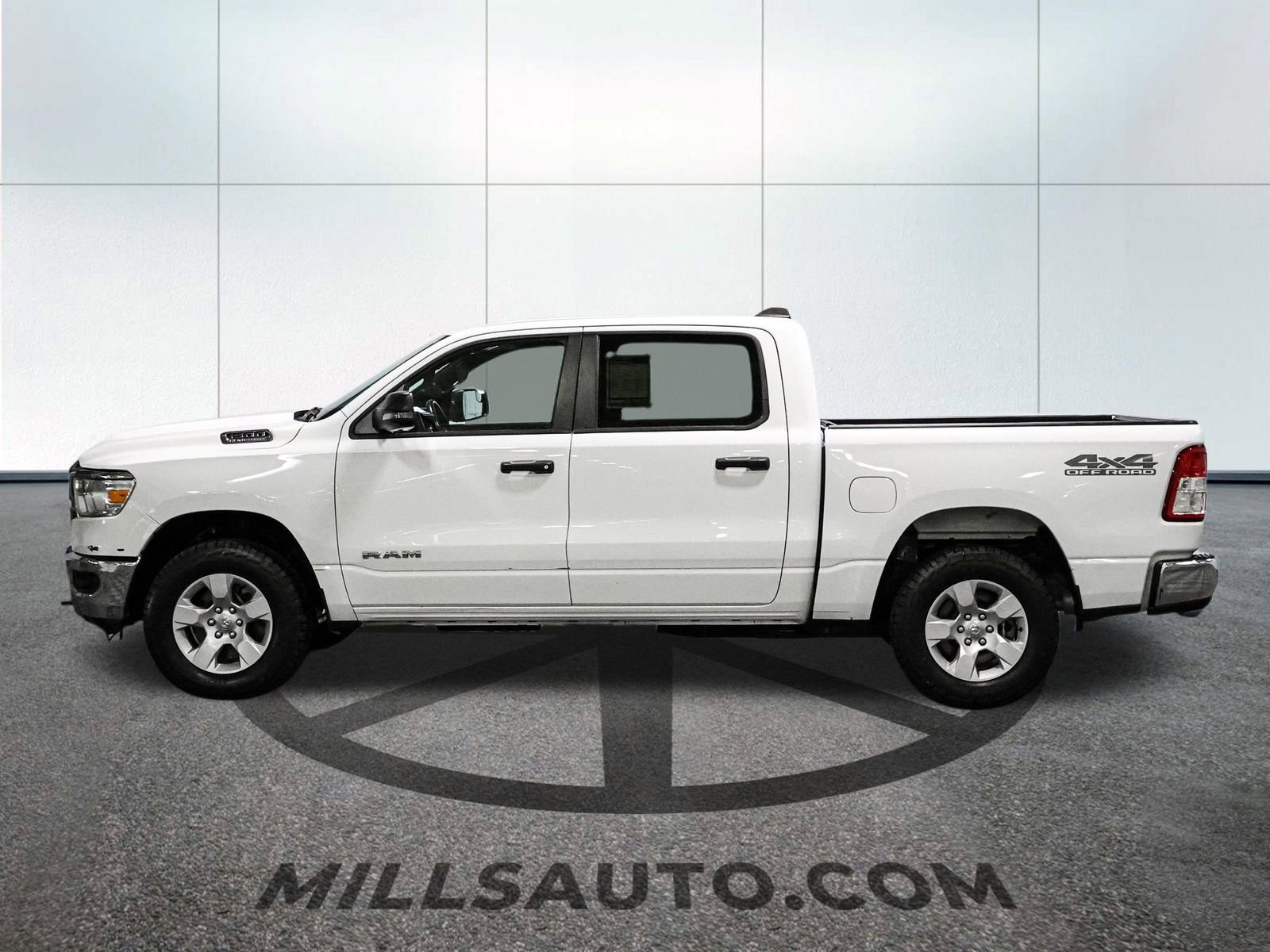 Used 2023 RAM 1500 Big Horn image 3