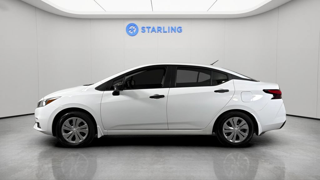 Used 2020 Nissan Versa S FWD image 3