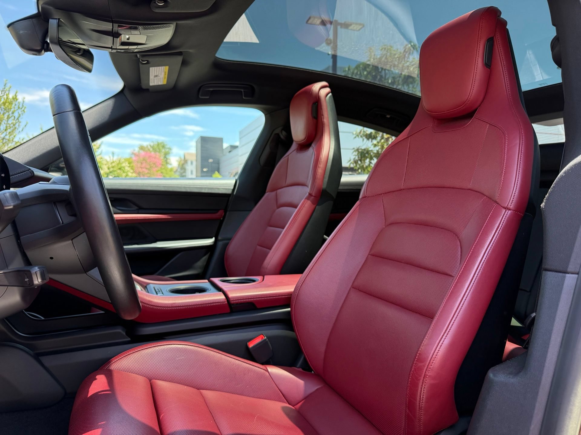 Certified 2022 Porsche Taycan 4S AWD/4WD image 5