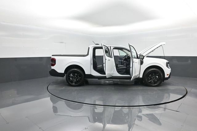 New 2026 Ford Maverick Lariat w/ Black Appearance Package image 37