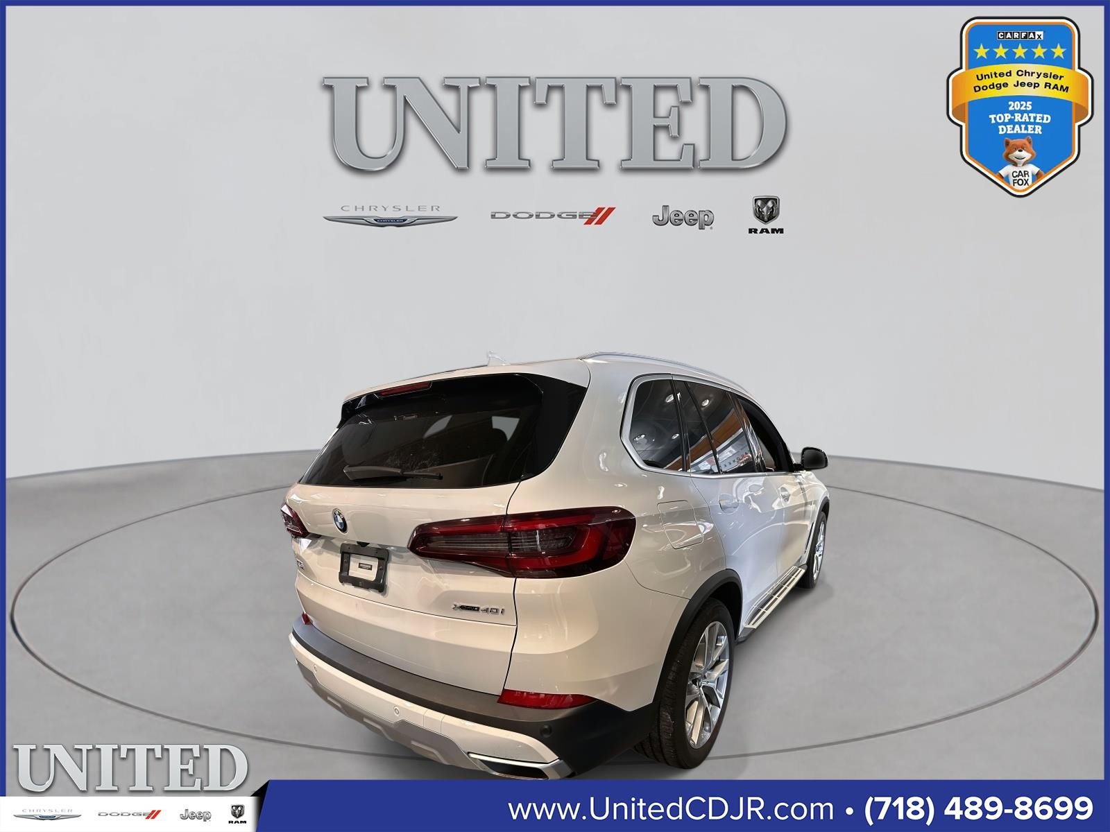 Used 2022 BMW X5 xDrive40i w/ Climate Comfort Package image 2