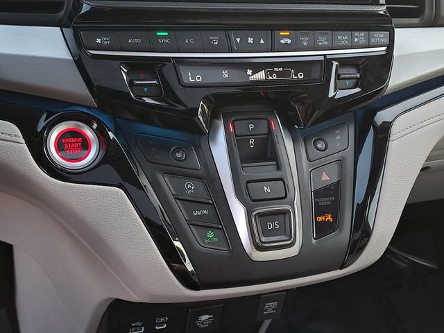 Certified 2025 Honda Odyssey Touring image 31