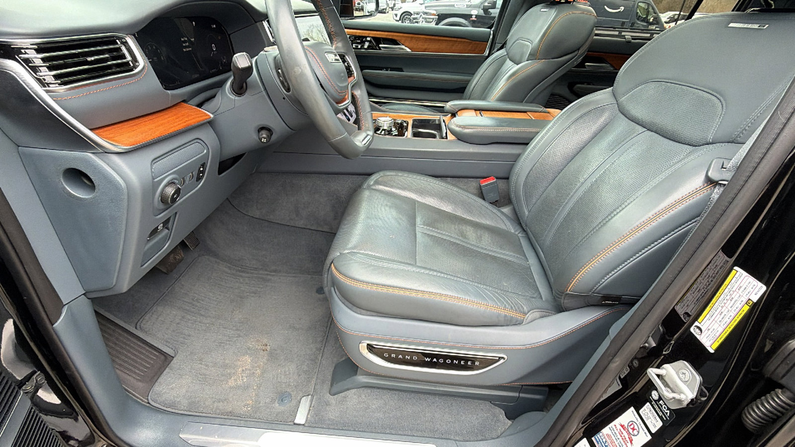 Certified 2022 Jeep Grand Wagoneer Series II image 16