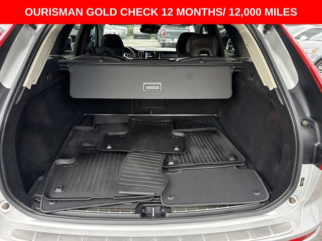 Used 2021 Volvo XC60 T5 Momentum w/ Premium Package FWD image 15