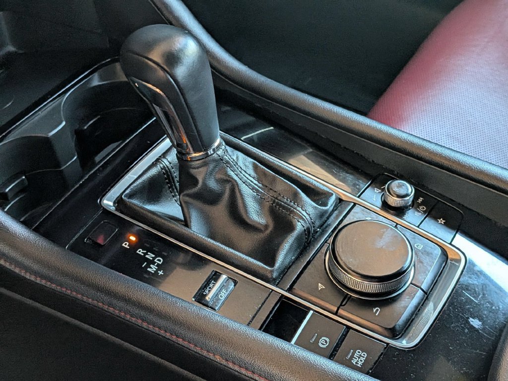 Used 2026 MAZDA MAZDA3 Carbon AWD/4WD image 17