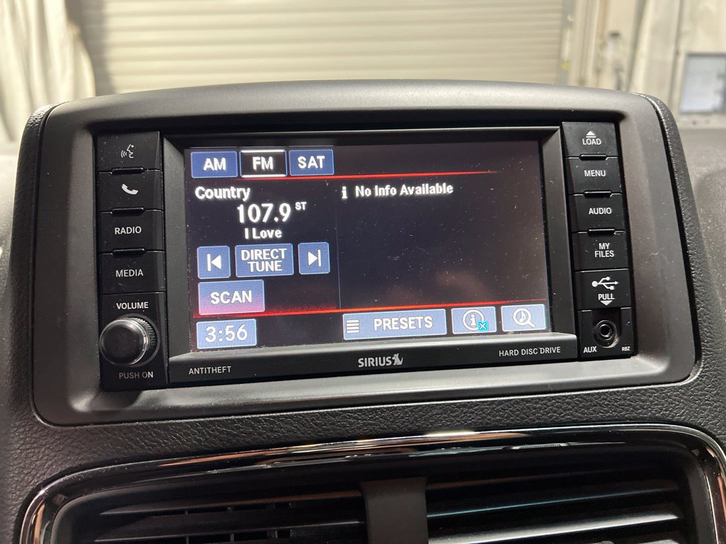 Used 2017 Dodge Grand Caravan SE FWD image 25