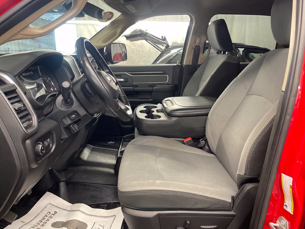 Used 2020 RAM 3500 Big Horn w/ Level 2 Equipment Group AWD/4WD image 14