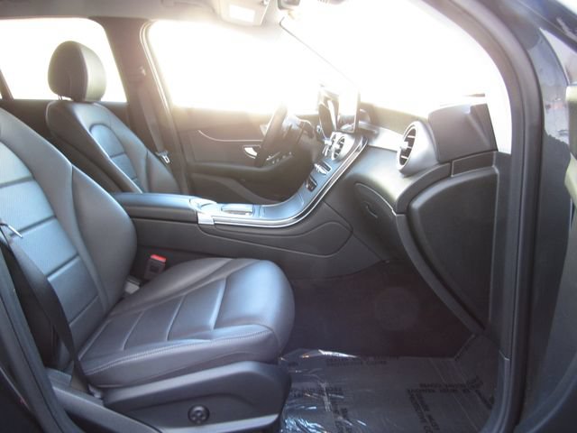 Certified 2021 Mercedes-Benz GLC 300 4MATIC image 19