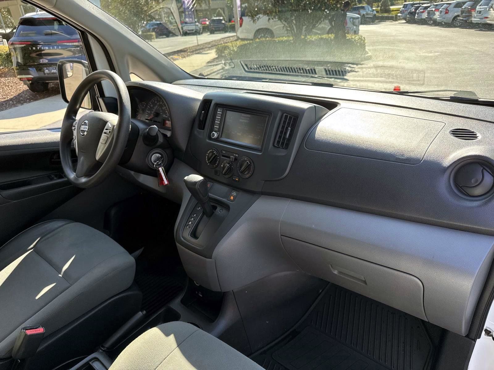 Used 2021 Nissan NV200 S image 15