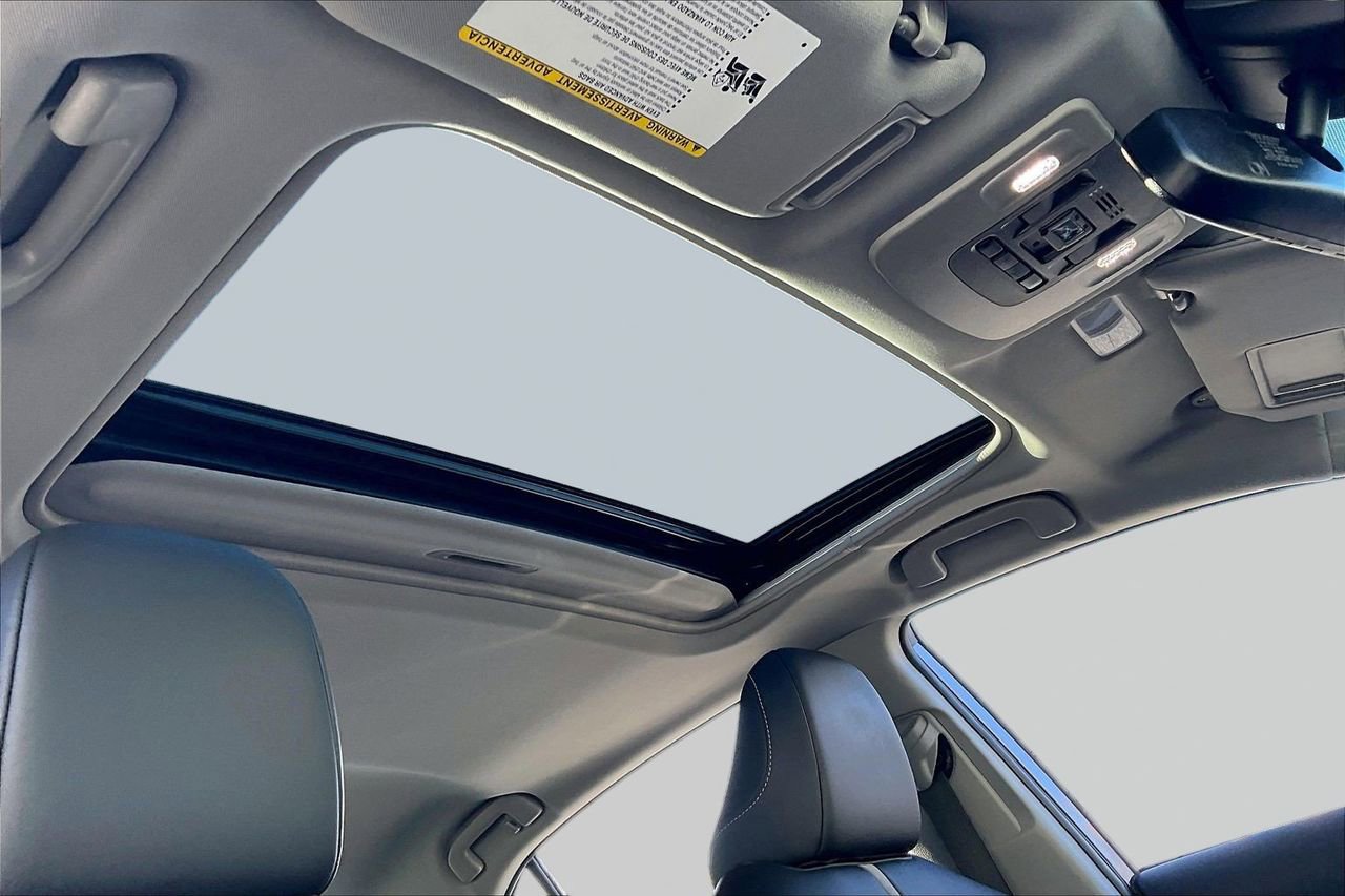 Used 2023 Toyota Camry XSE w/ Cold Weather Package image 16