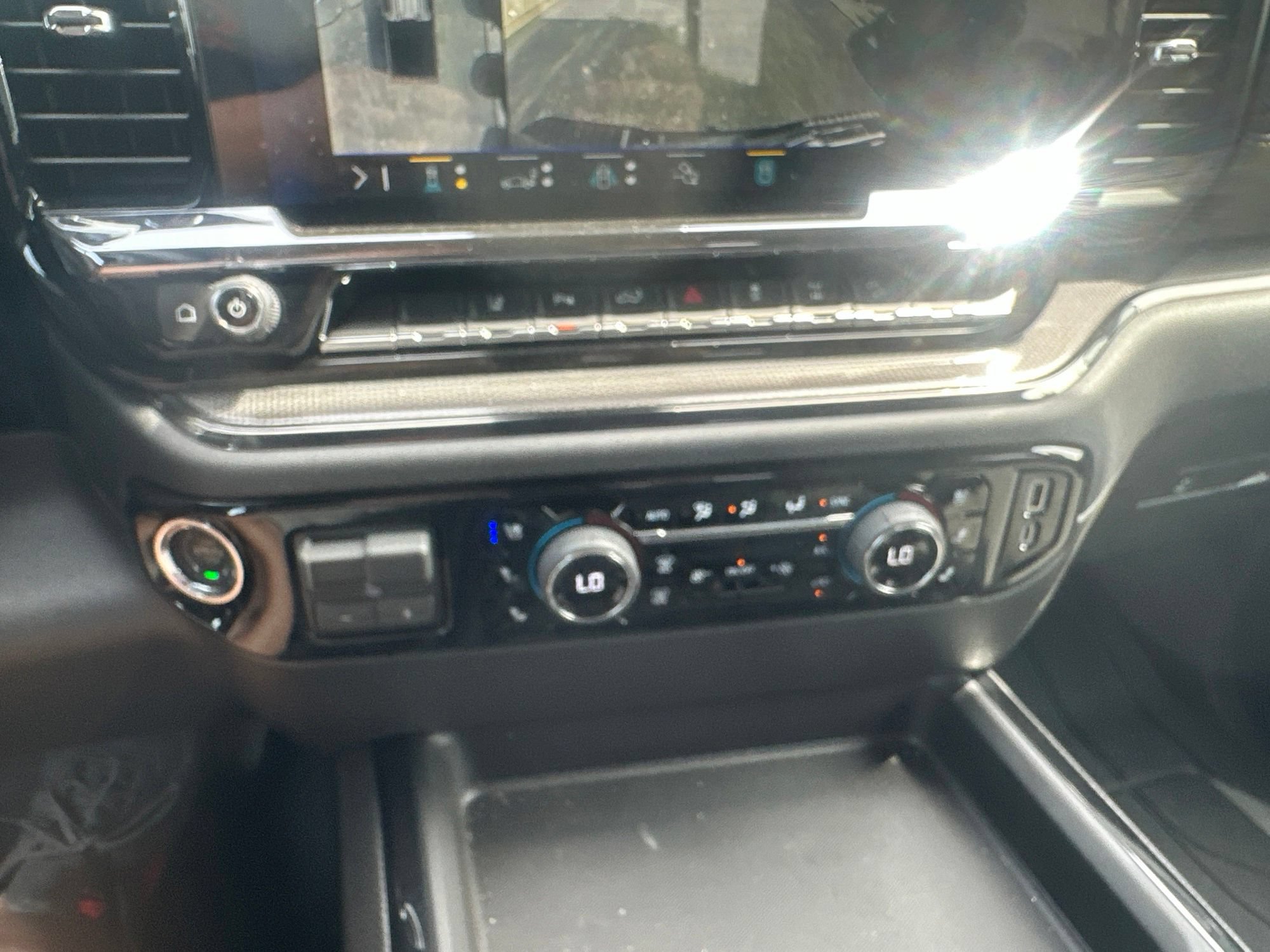 Used 2026 Chevrolet Silverado 2500 ZR2 AWD/4WD image 26