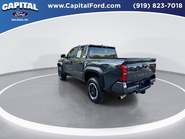 Used 2025 Toyota Tacoma TRD Off-Road AWD/4WD image 6