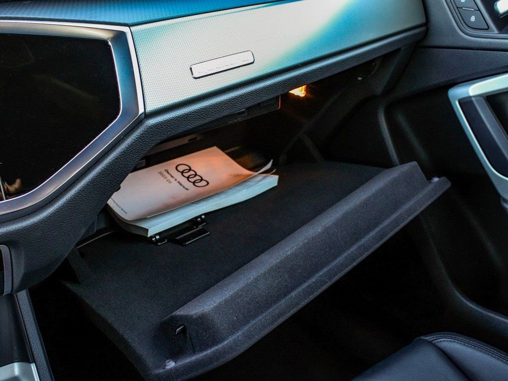 Used 2023 Audi Q3 2.0T Premium image 18