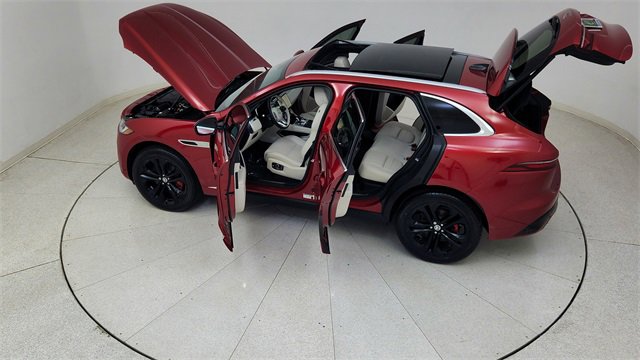 Used 2025 Jaguar F-PACE R-Dynamic S image 84