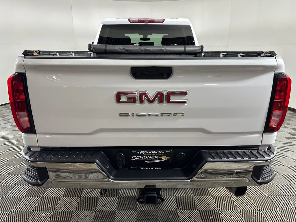 Used 2023 GMC Sierra 2500 Pro w/ Convenience Package AWD/4WD image 4