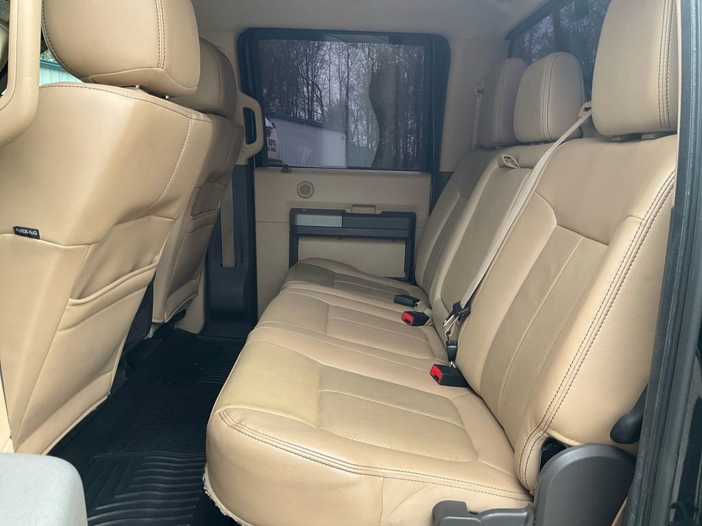 Used 2014 Ford F250 Lariat image 14
