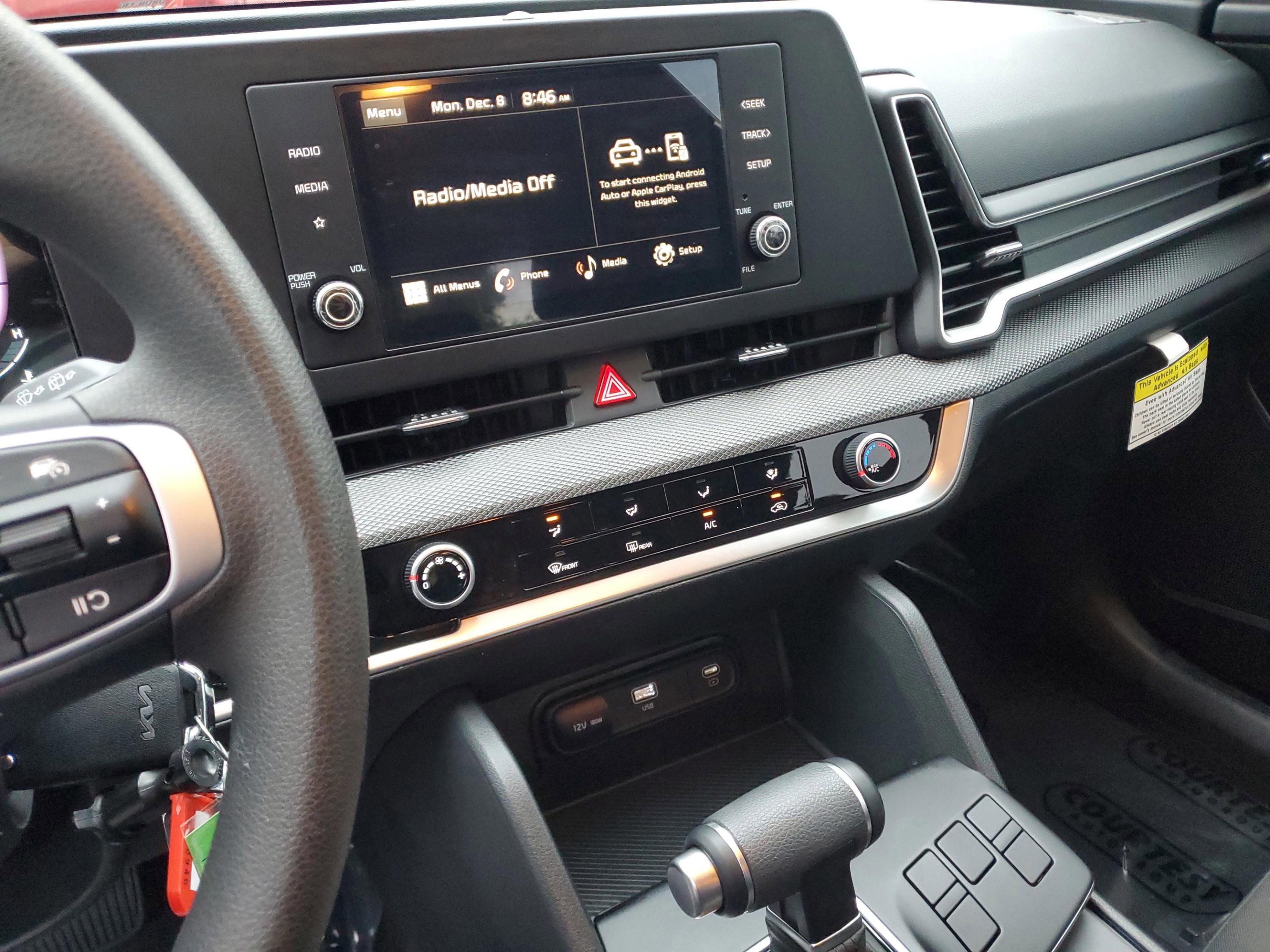 Certified 2025 Kia Sportage LX image 27